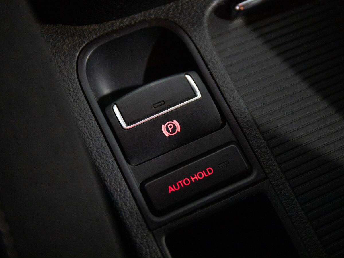 Volkswagen Tiguan 2016 - фото автомобиля