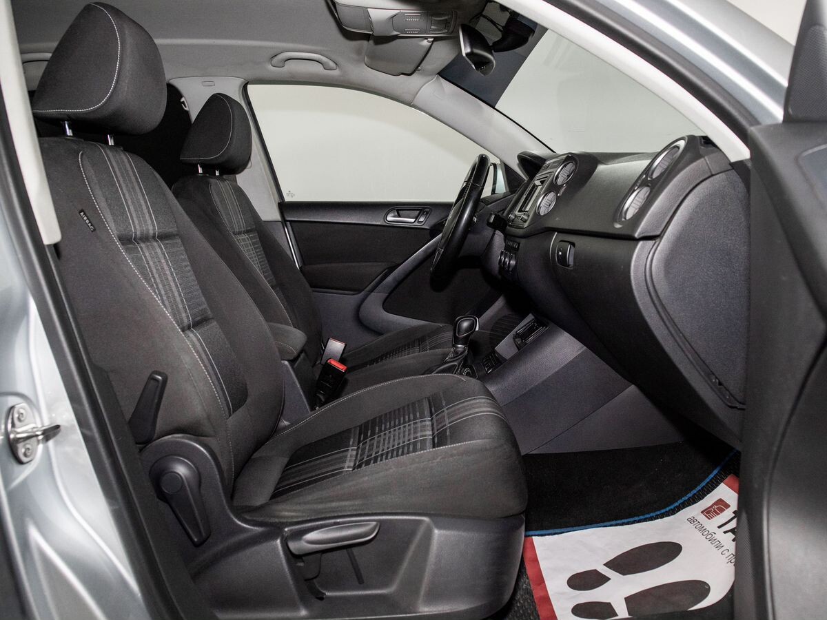 Volkswagen Tiguan 2016 - фото автомобиля