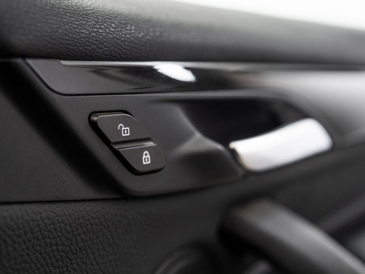 BMW X1 2015 - фото автомобиля