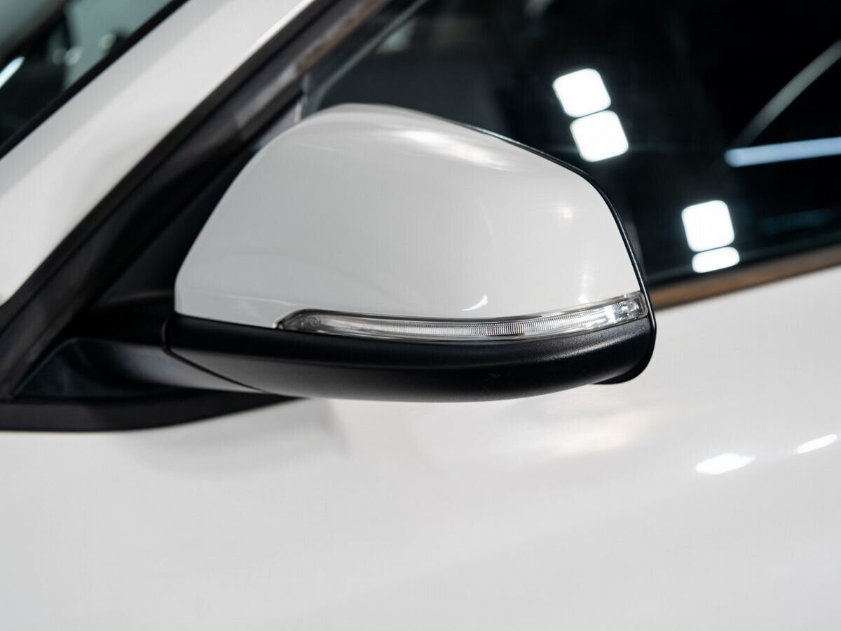 BMW X1 2015 - фото автомобиля