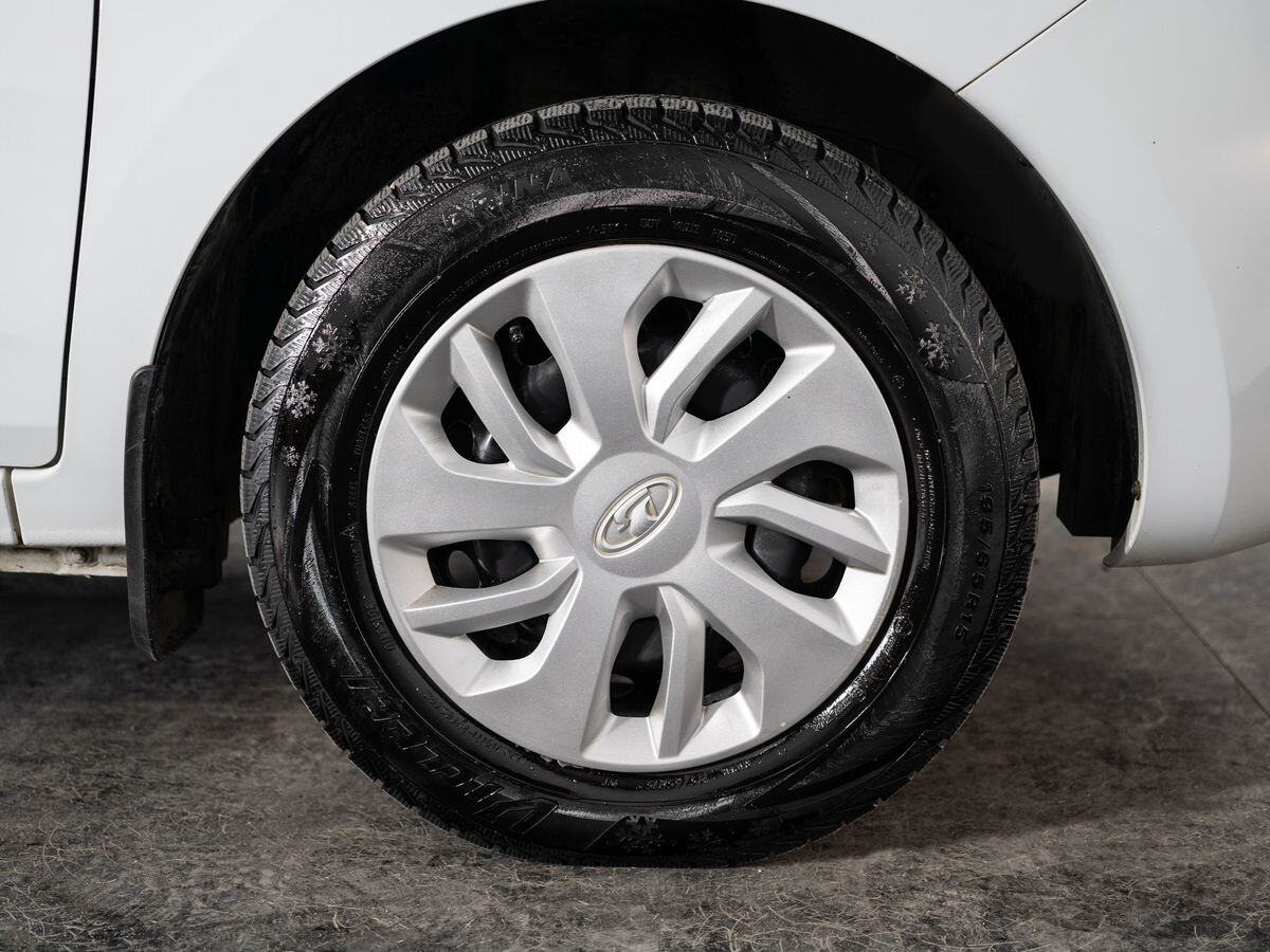 Lada (ВАЗ) XRAY 2018 - фото автомобиля