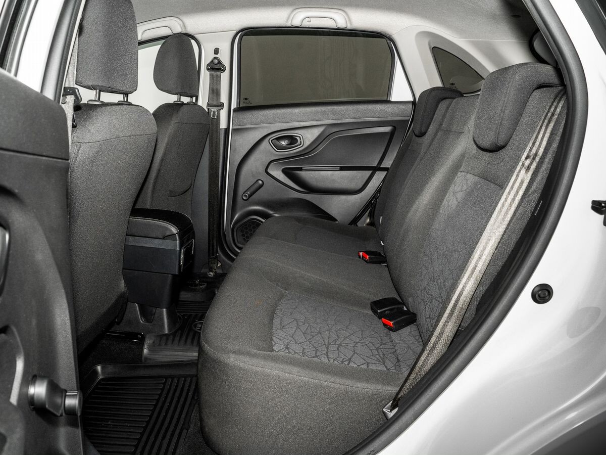 Lada (ВАЗ) XRAY 2018 - фото автомобиля