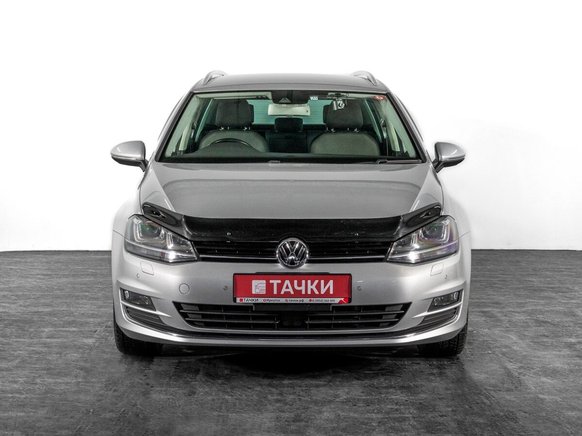 Volkswagen Golf 2015 - фото автомобиля