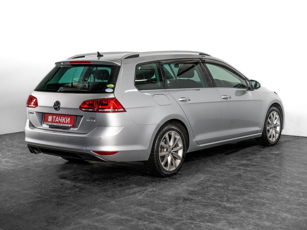 Volkswagen Golf 2015 - фото автомобиля