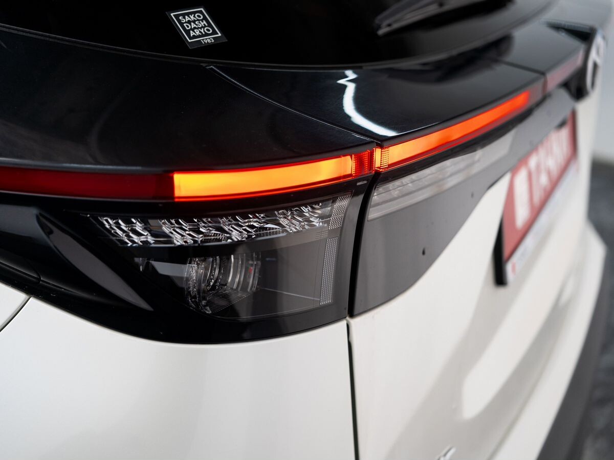 Toyota Yaris Cross 2022 - фото автомобиля