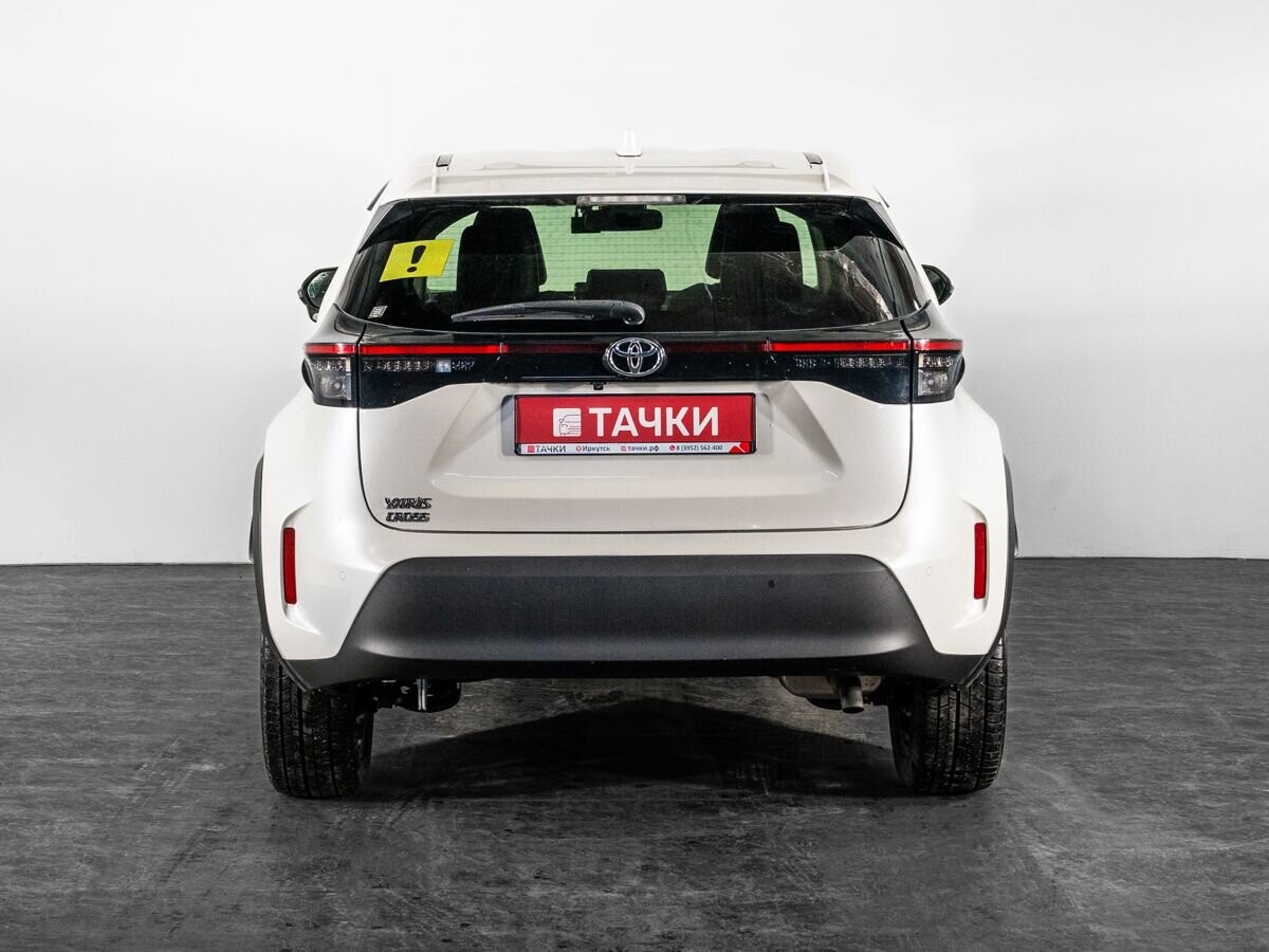 Toyota Yaris Cross 2022 - фото автомобиля