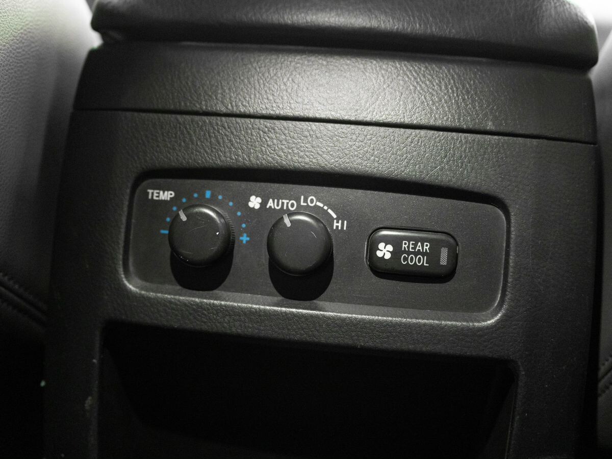 Toyota Land Cruiser Prado 2006 - фото автомобиля