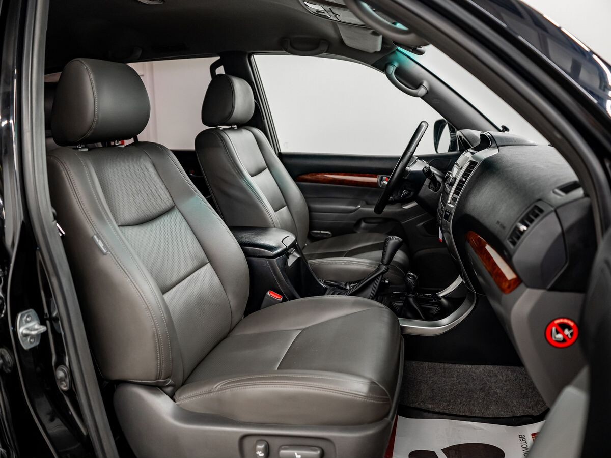 Toyota Land Cruiser Prado 2006 - фото автомобиля