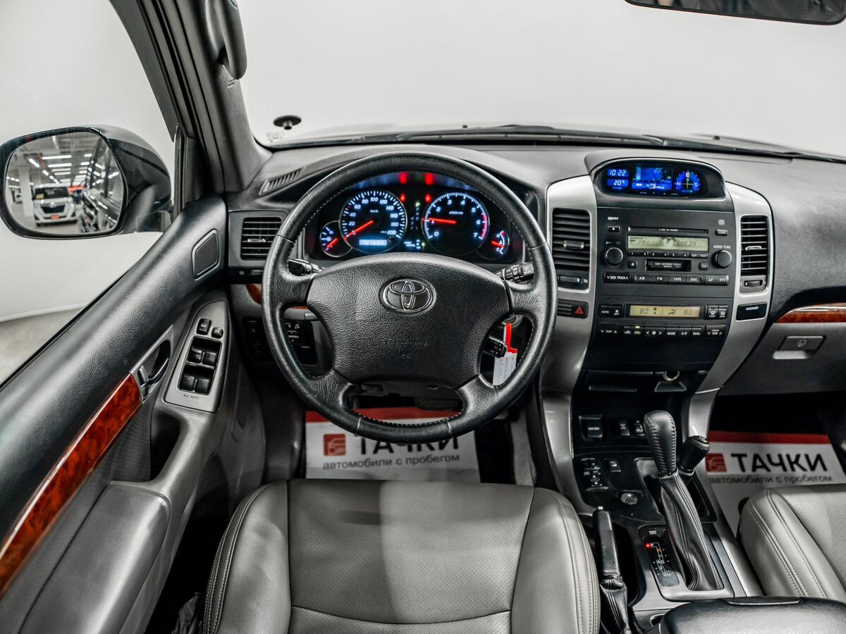 Toyota Land Cruiser Prado 2006 - фото автомобиля