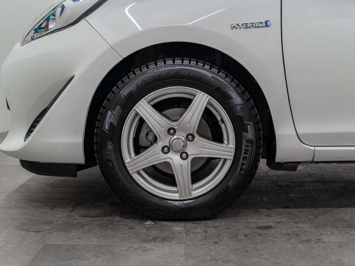 Toyota Aqua 2018 - фото автомобиля