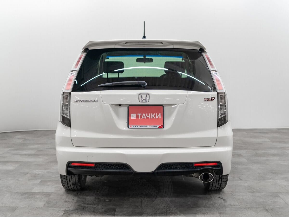 Honda Stream 2011 - фото автомобиля