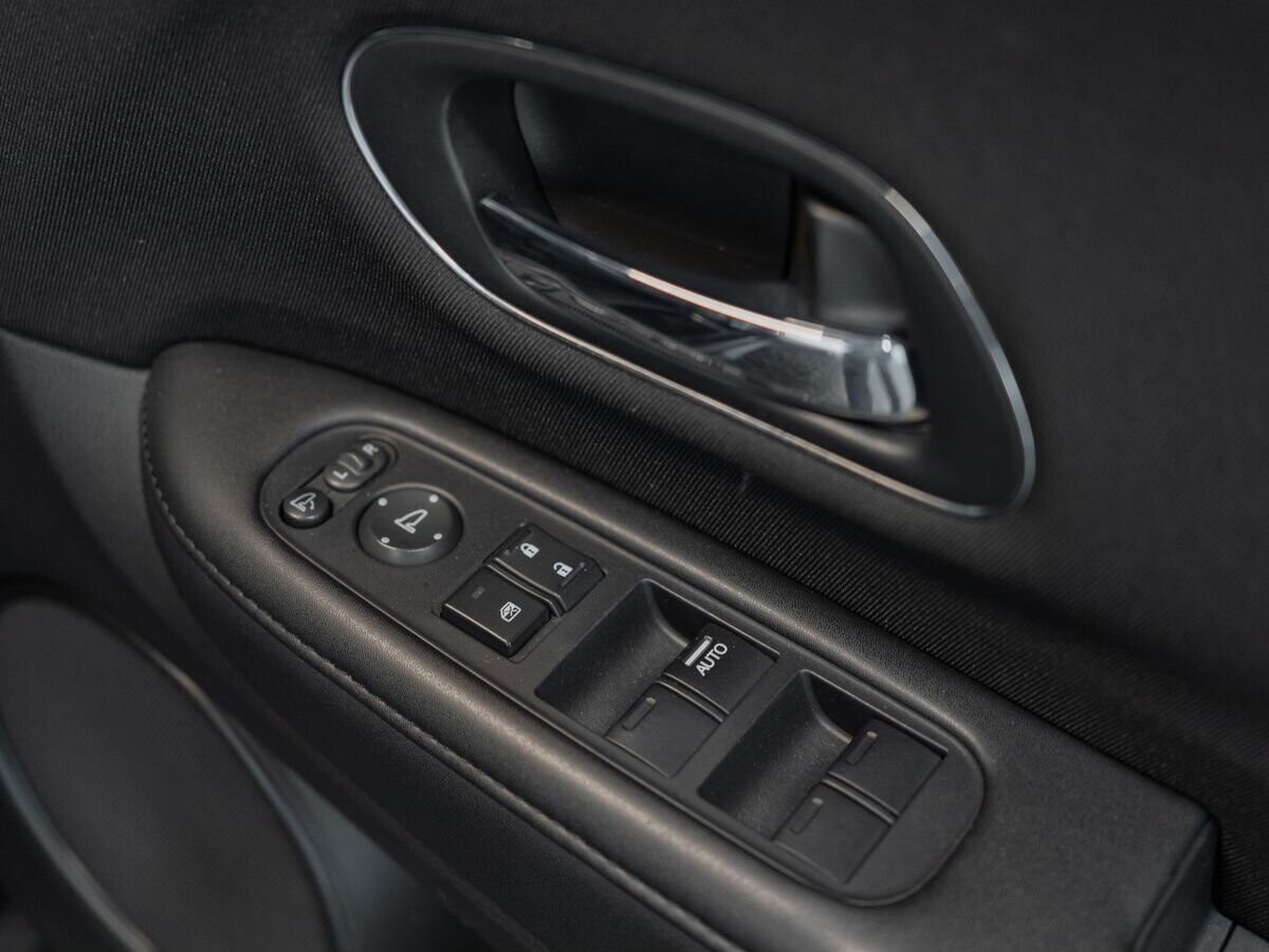 Honda Vezel 2014 - фото автомобиля