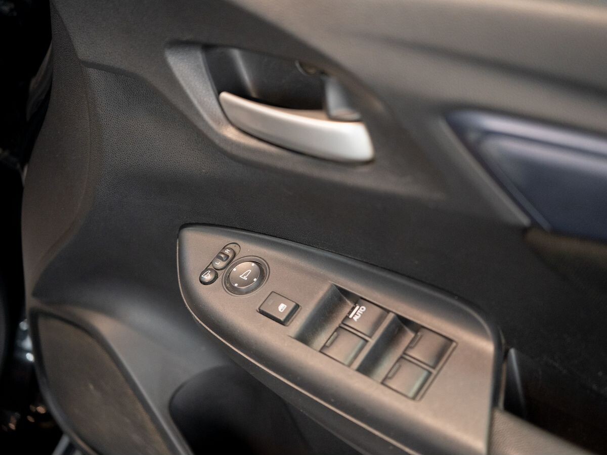 Honda Shuttle 2015 - фото автомобиля