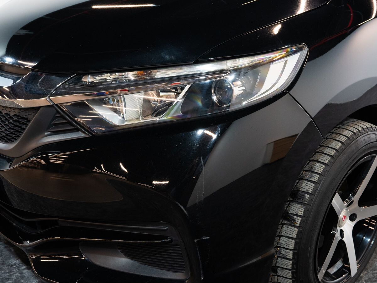 Honda Shuttle 2015 - фото автомобиля