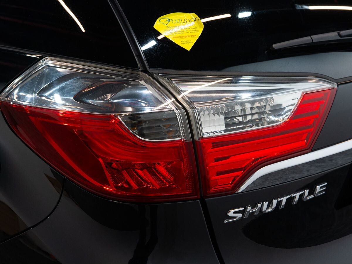 Honda Shuttle 2015 - фото автомобиля