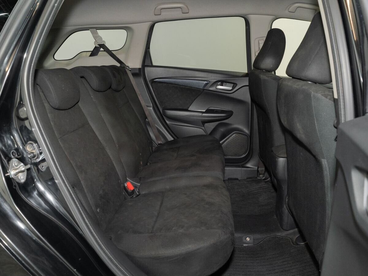 Honda Shuttle 2015 - фото автомобиля