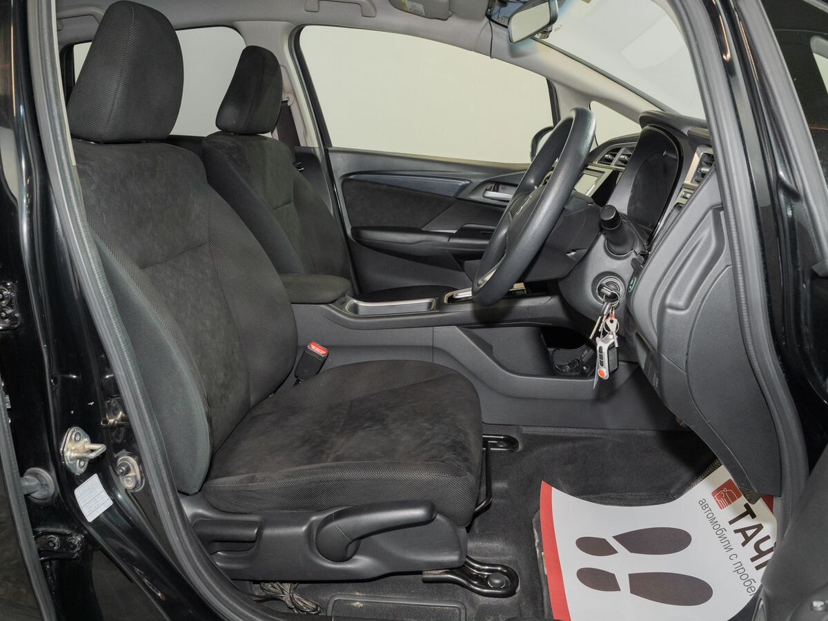 Honda Shuttle 2015 - фото автомобиля