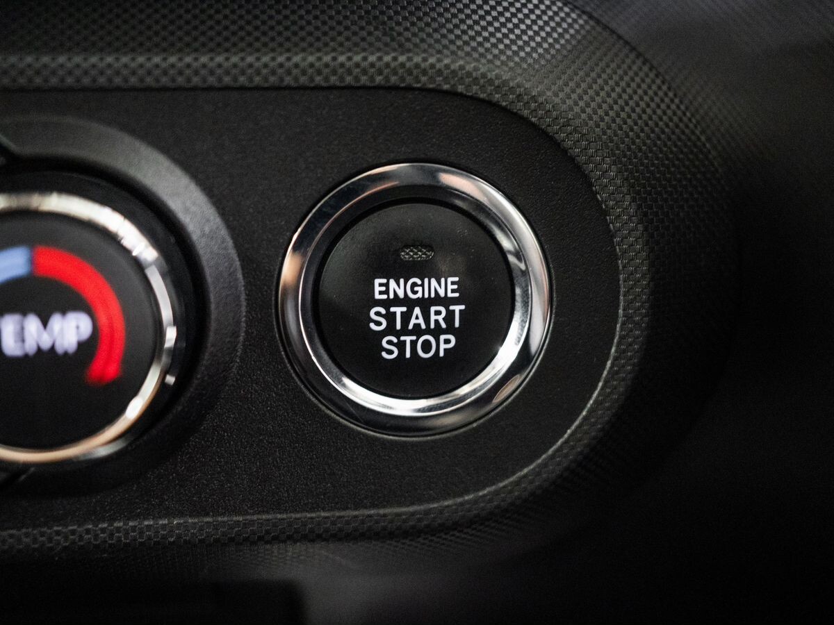 Toyota Raize 2020 - фото автомобиля