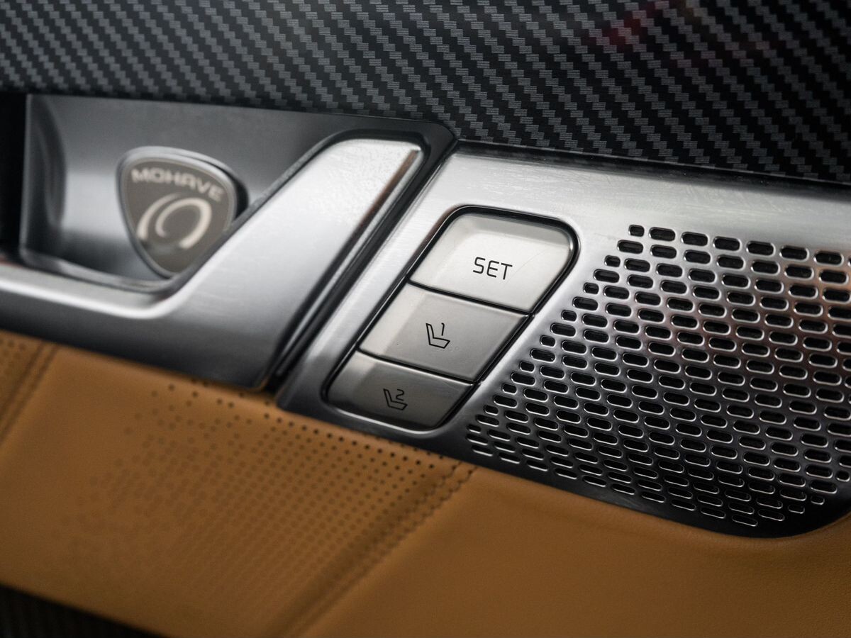 Kia Mohave 2021 - фото автомобиля