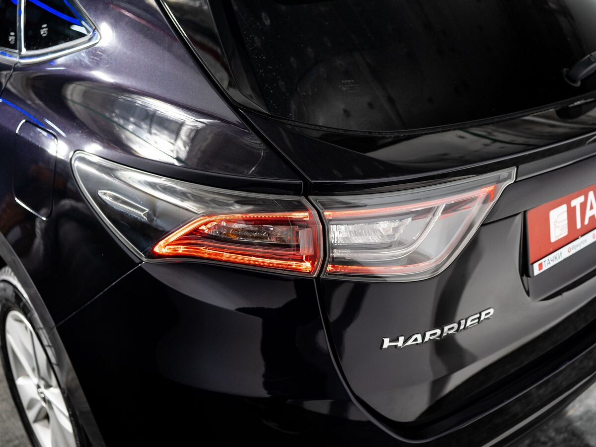 Toyota Harrier 2015 - фото автомобиля