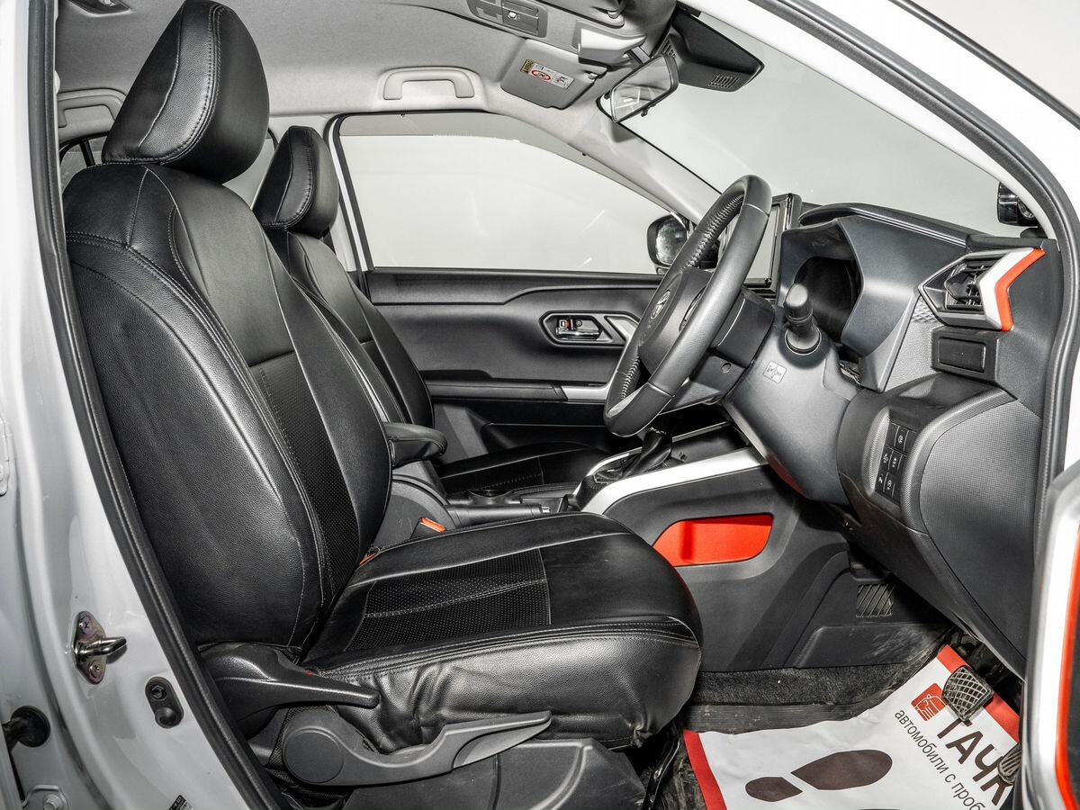 Toyota Raize 2020 - фото автомобиля