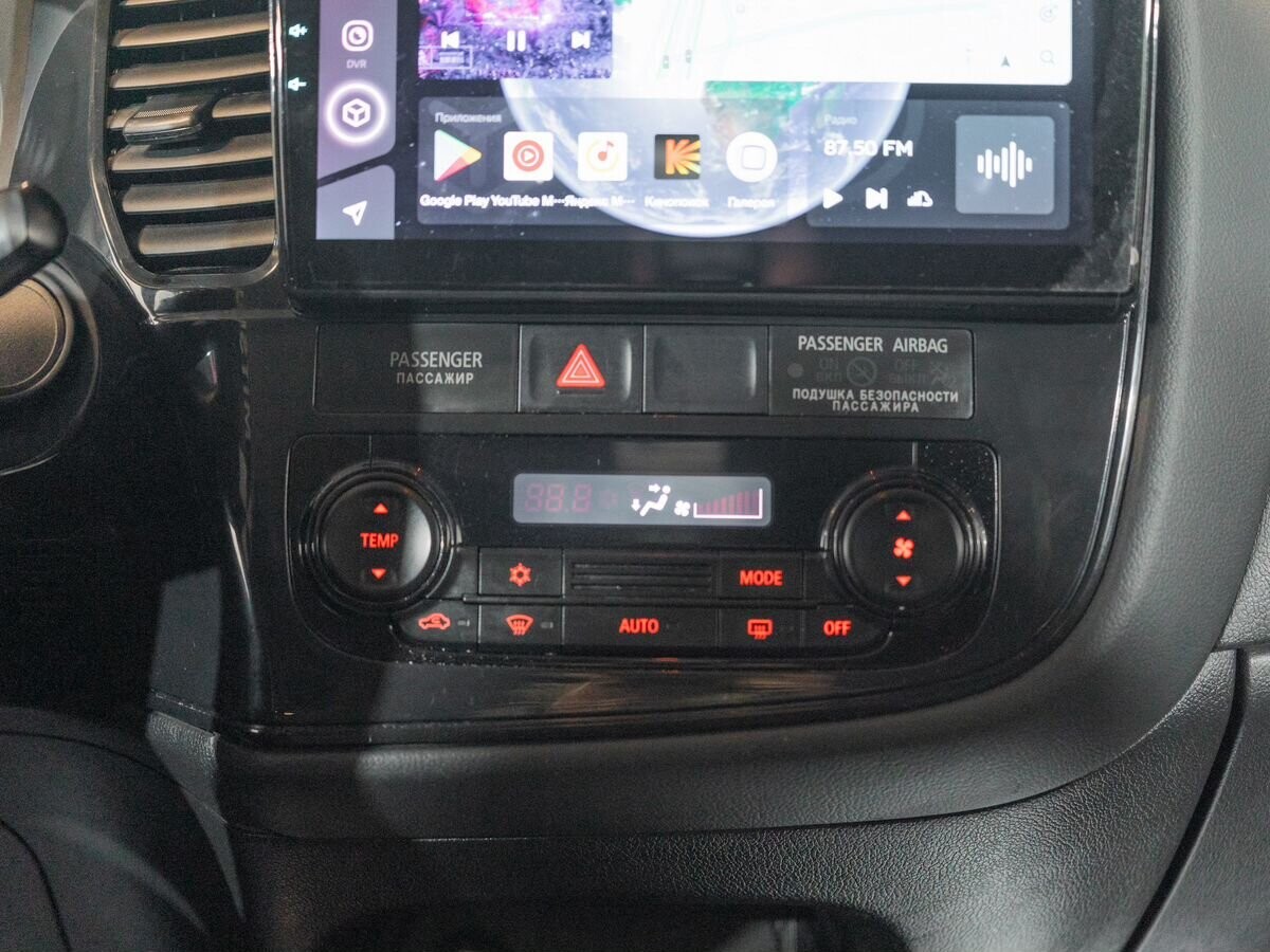 Mitsubishi Outlander 2015 - фото автомобиля