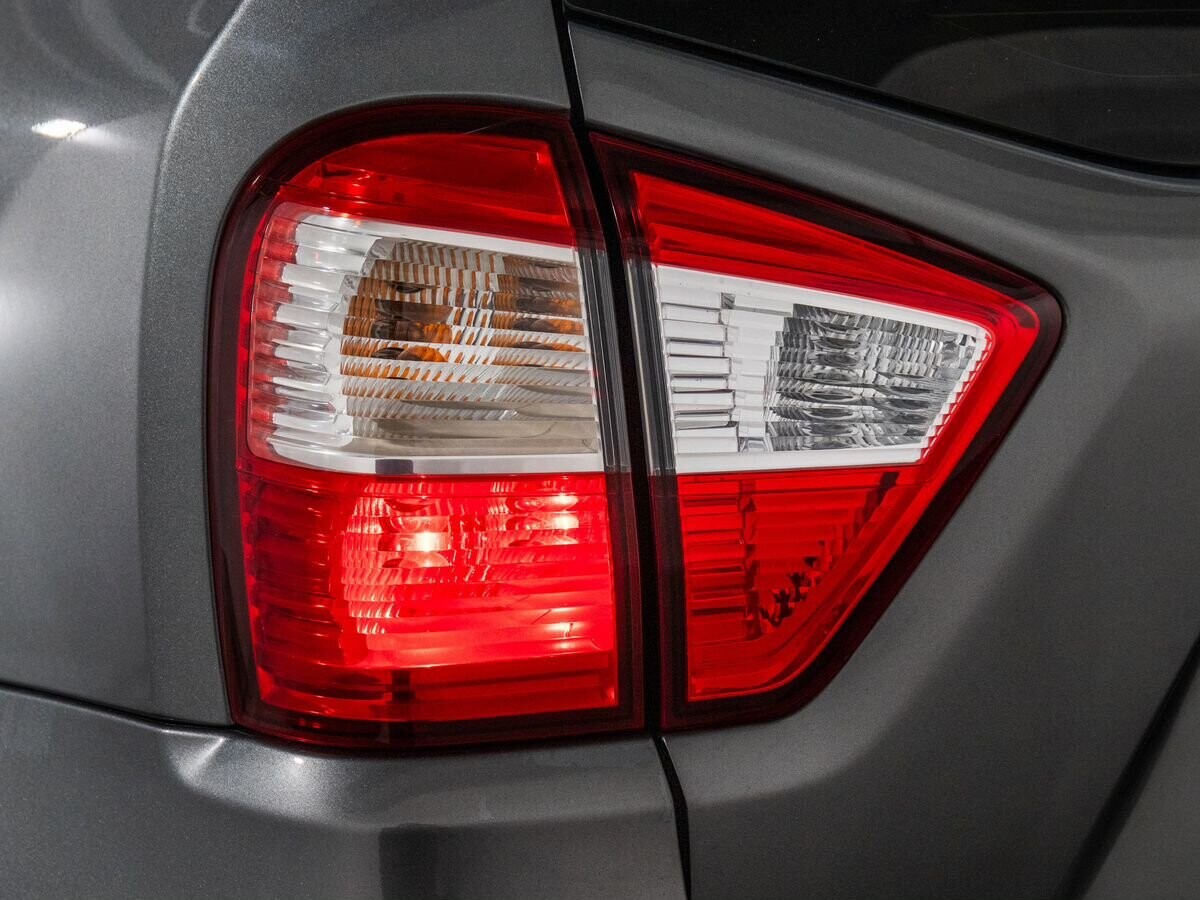 Nissan Terrano 2014 - фото автомобиля