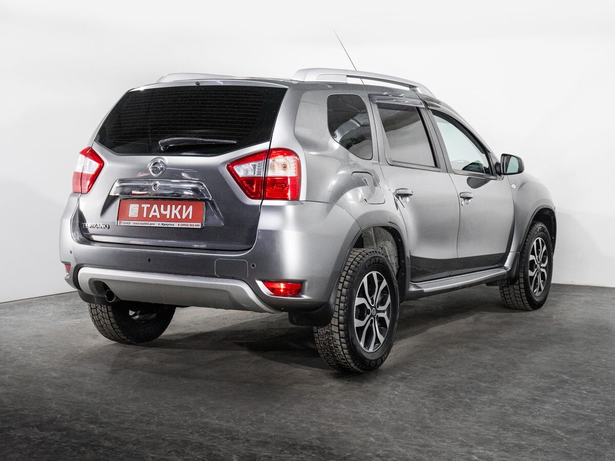 Nissan Terrano 2014 - фото автомобиля
