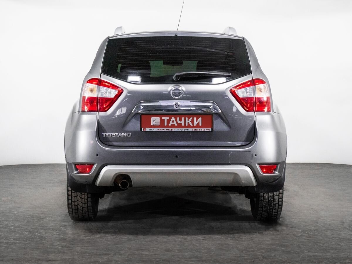 Nissan Terrano 2014 - фото автомобиля