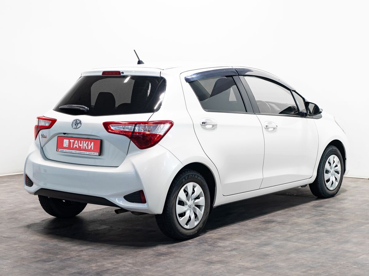 Toyota Vitz 2019 - фото автомобиля