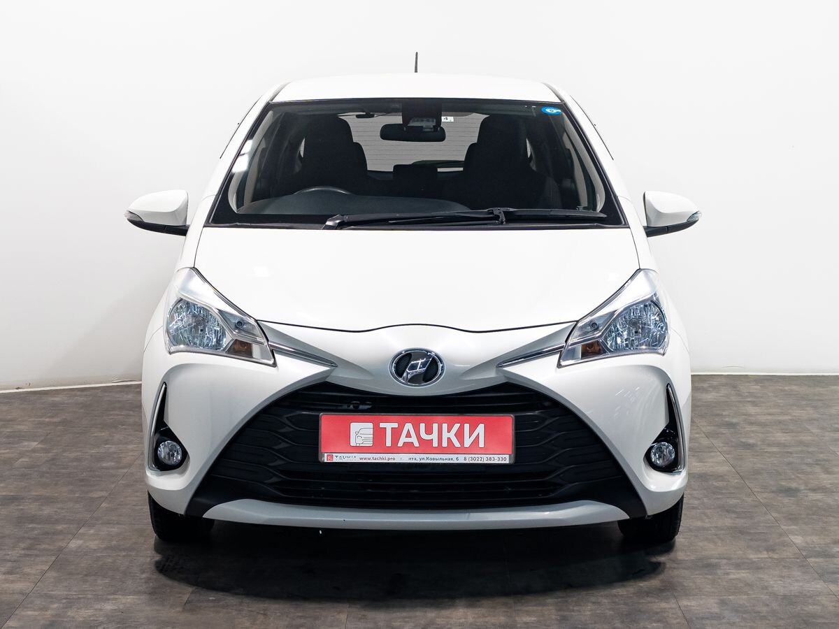 Toyota Vitz 2019 - фото автомобиля