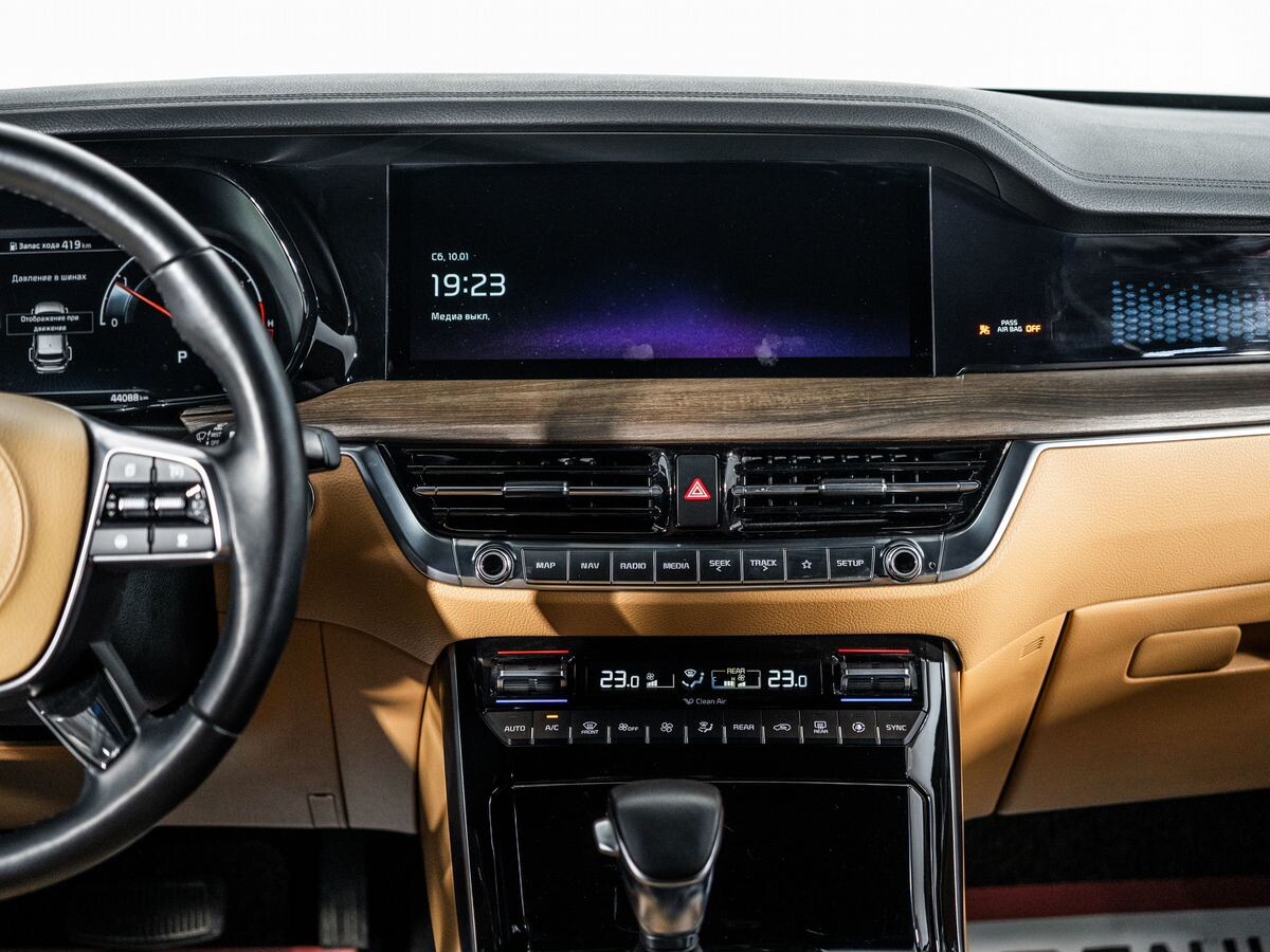 Kia Mohave 2020 - фото автомобиля