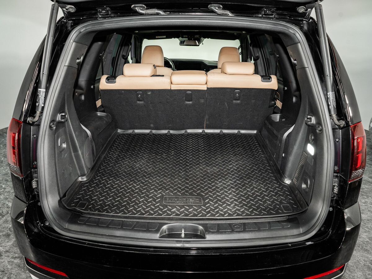 Kia Mohave 2020 - фото автомобиля