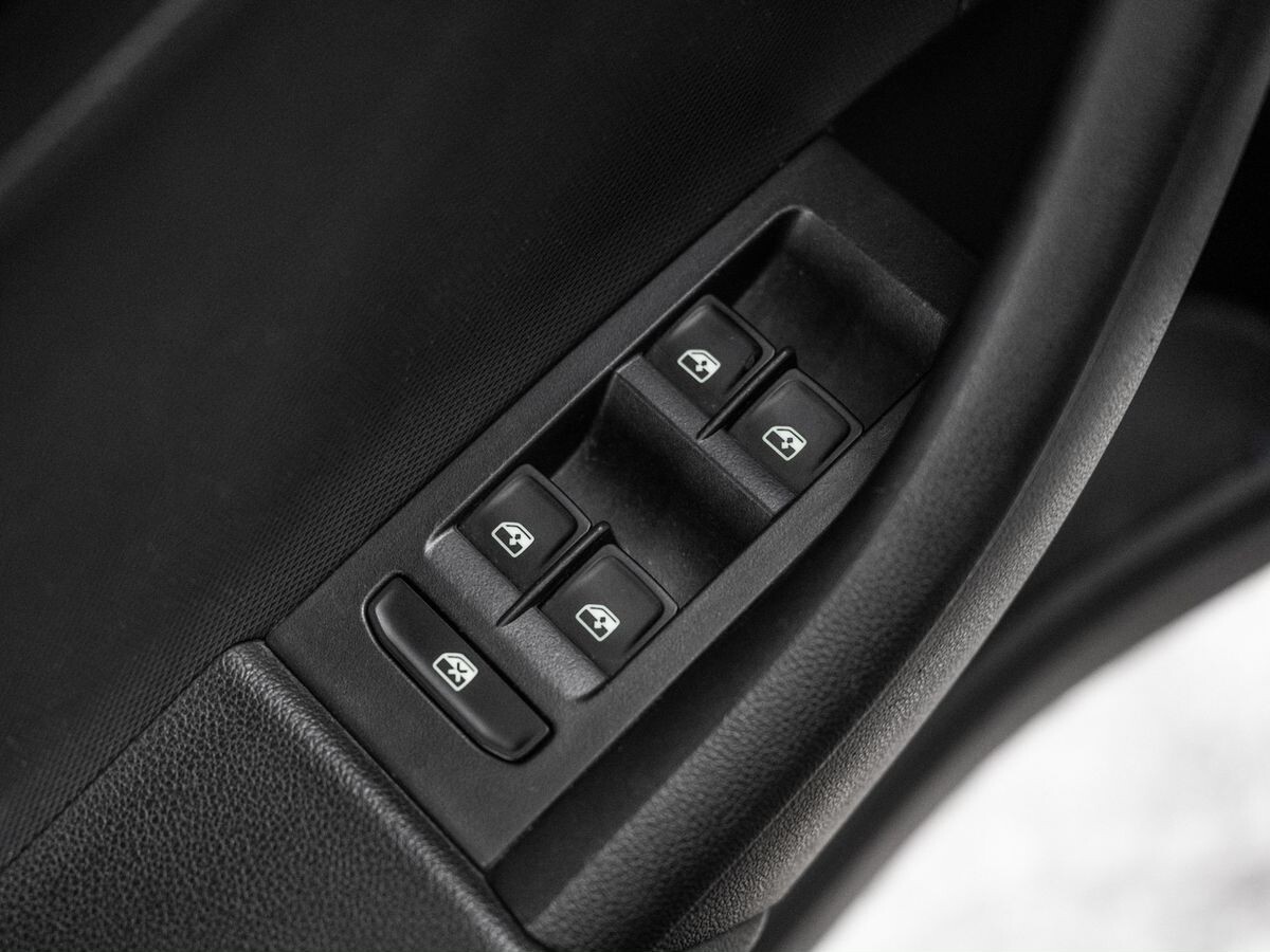 Skoda Rapid 2017 - фото автомобиля