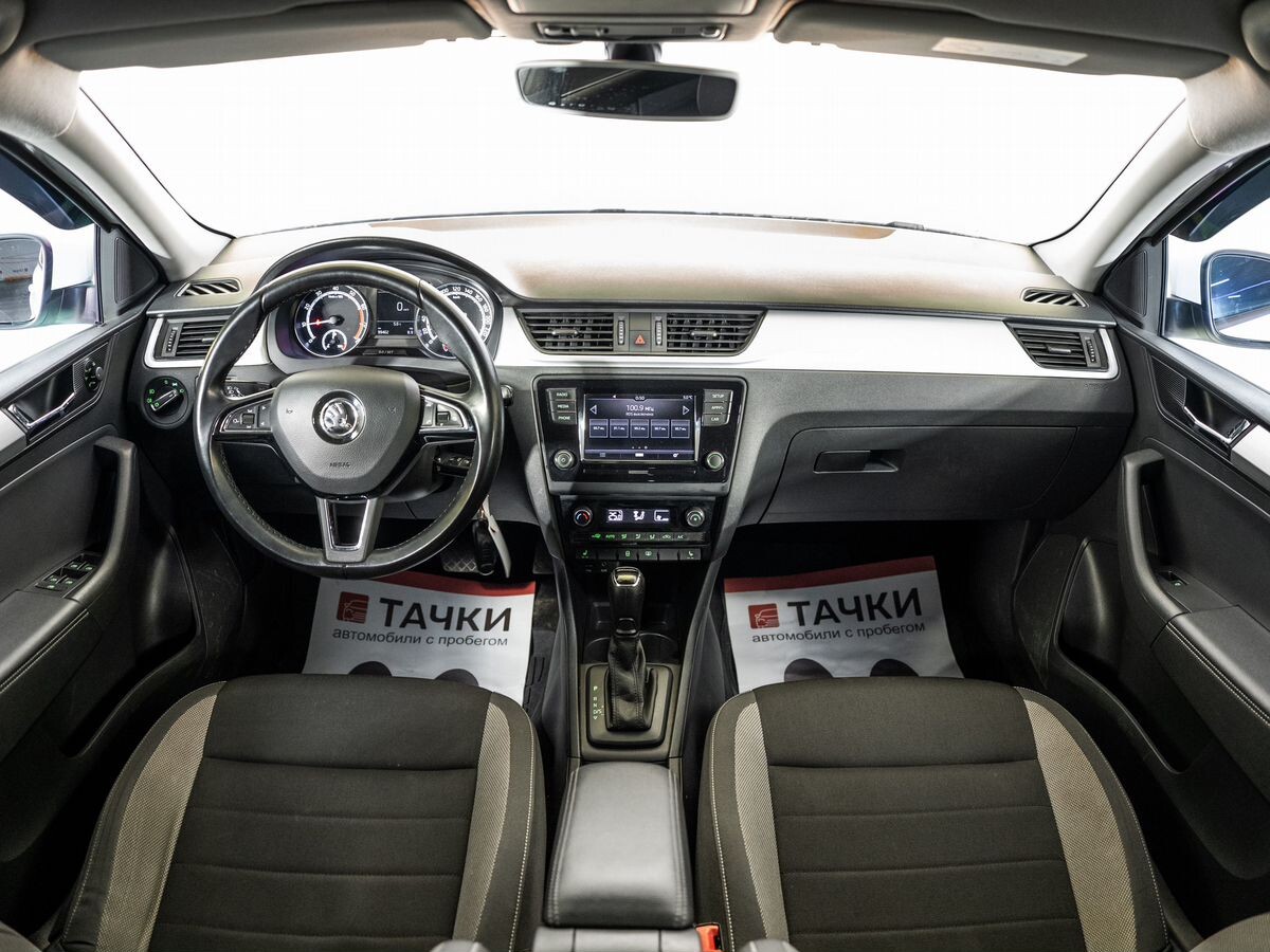 Skoda Rapid 2017 - фото автомобиля