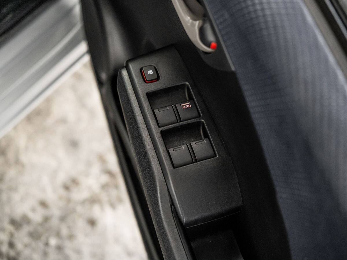 Honda Fit 2011 - фото автомобиля