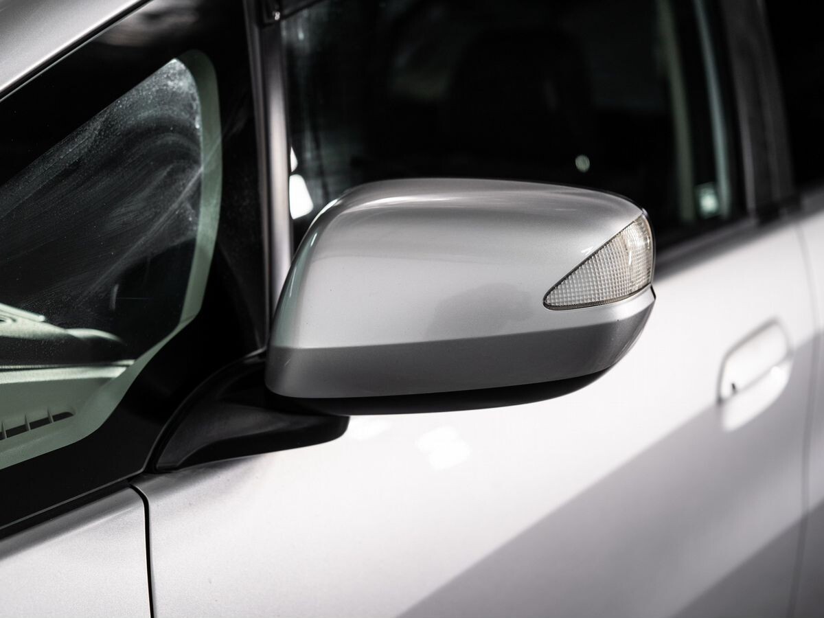 Honda Fit 2011 - фото автомобиля