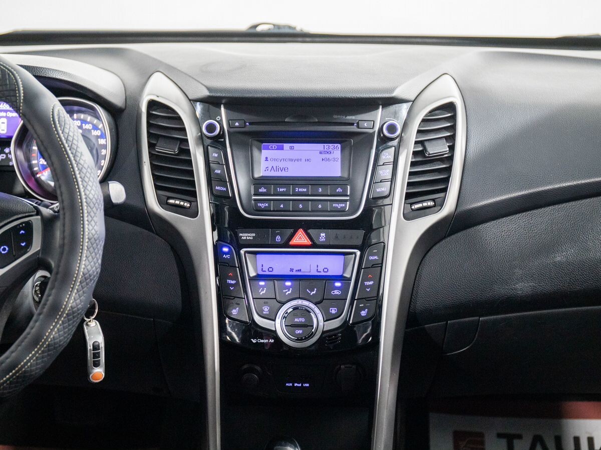 Hyundai i30 2014 - фото автомобиля