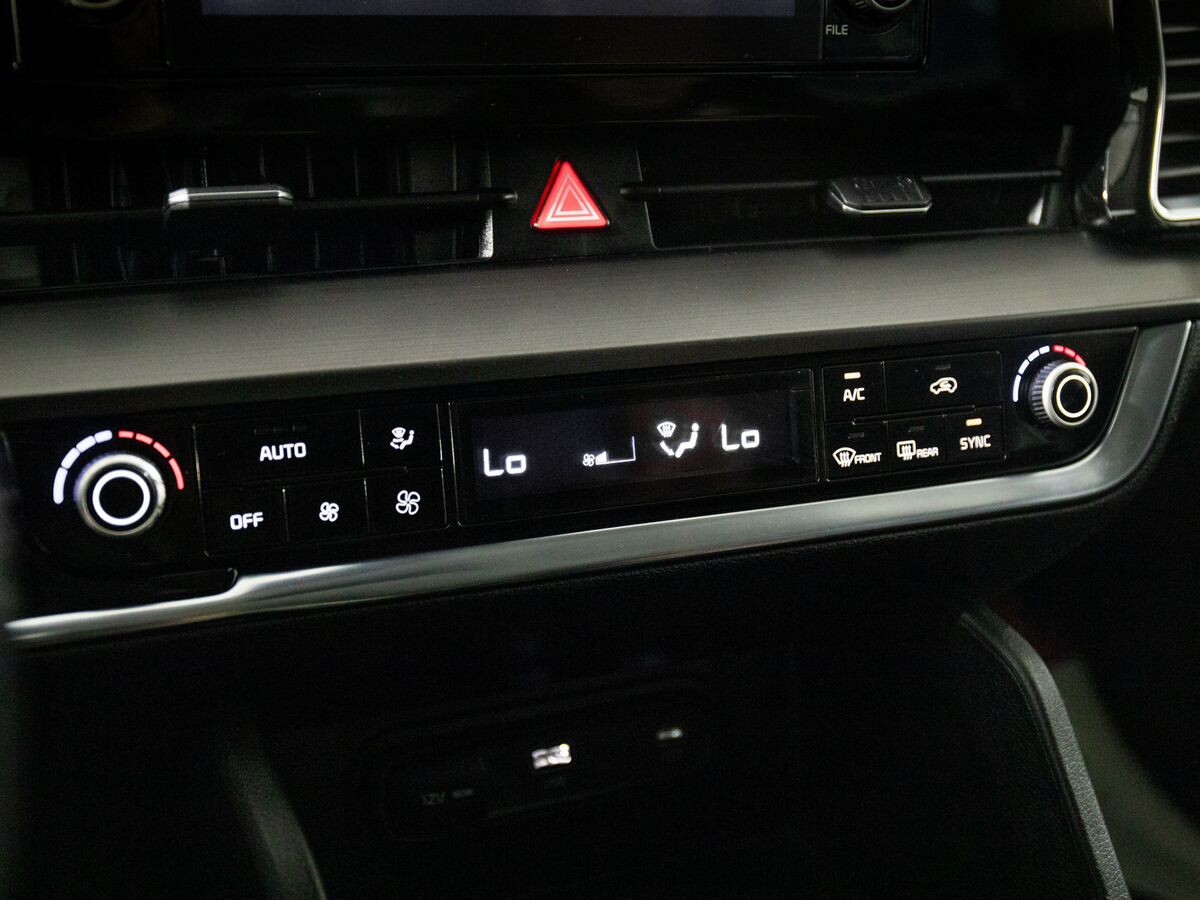 Kia Sportage 2022 - фото автомобиля