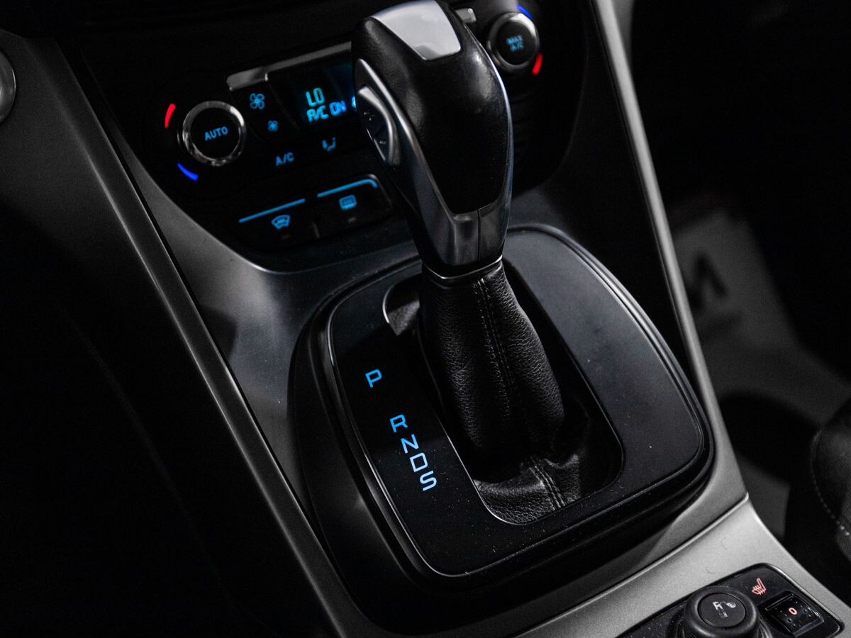 Ford Kuga 2014 - фото автомобиля