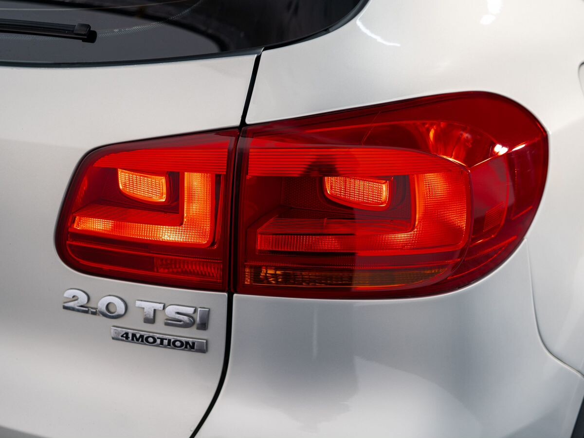 Volkswagen Tiguan 2013 - фото автомобиля