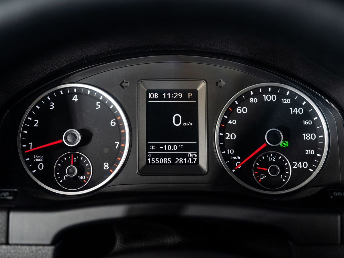 Volkswagen Tiguan 2013 - фото автомобиля