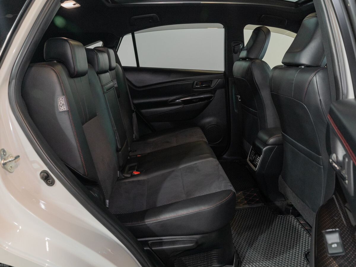 Toyota Harrier 2018 - фото автомобиля