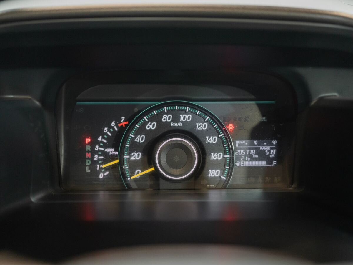 Honda Stepwgn 2010 - фото автомобиля