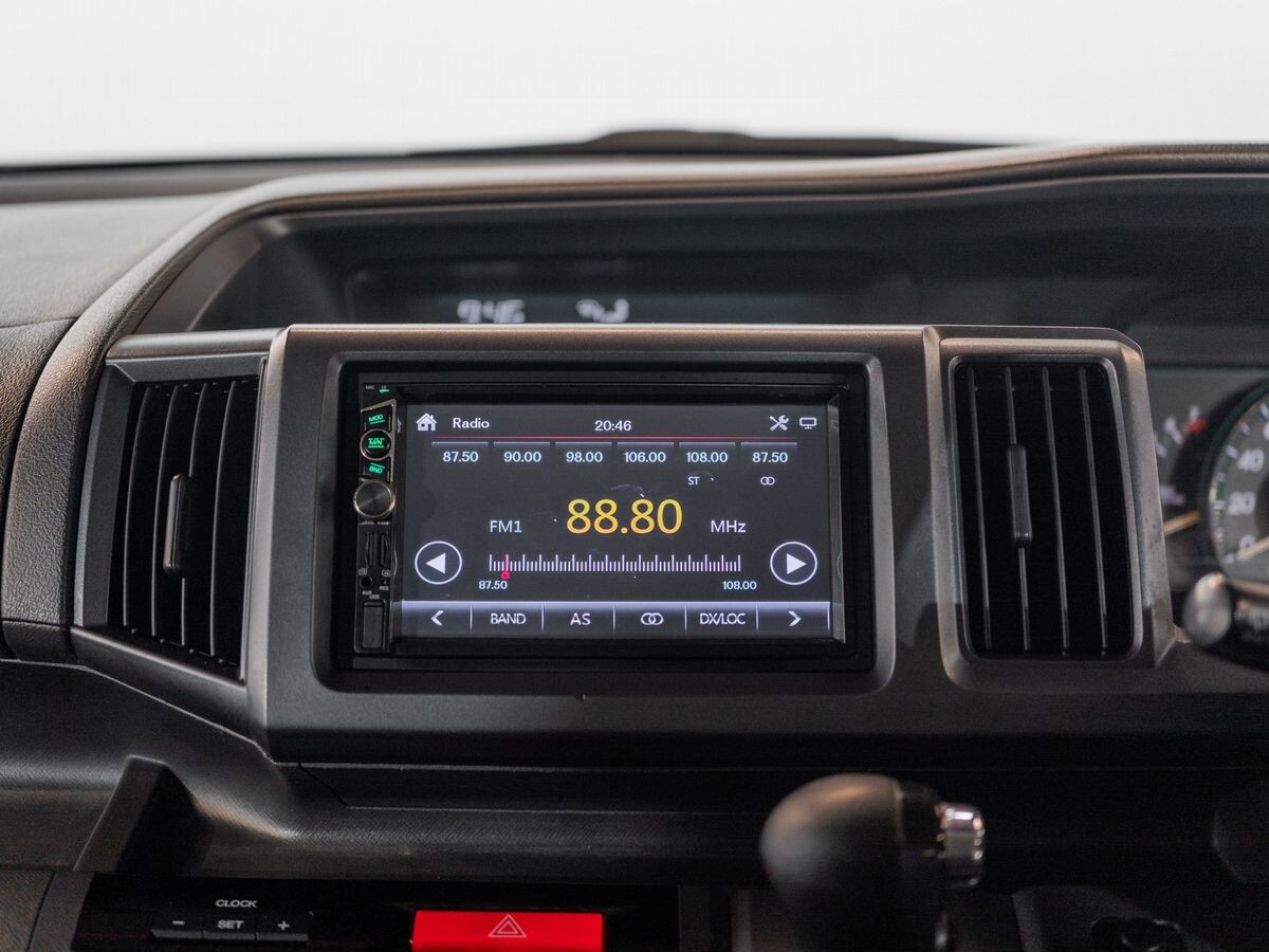 Honda Stepwgn 2010 - фото автомобиля