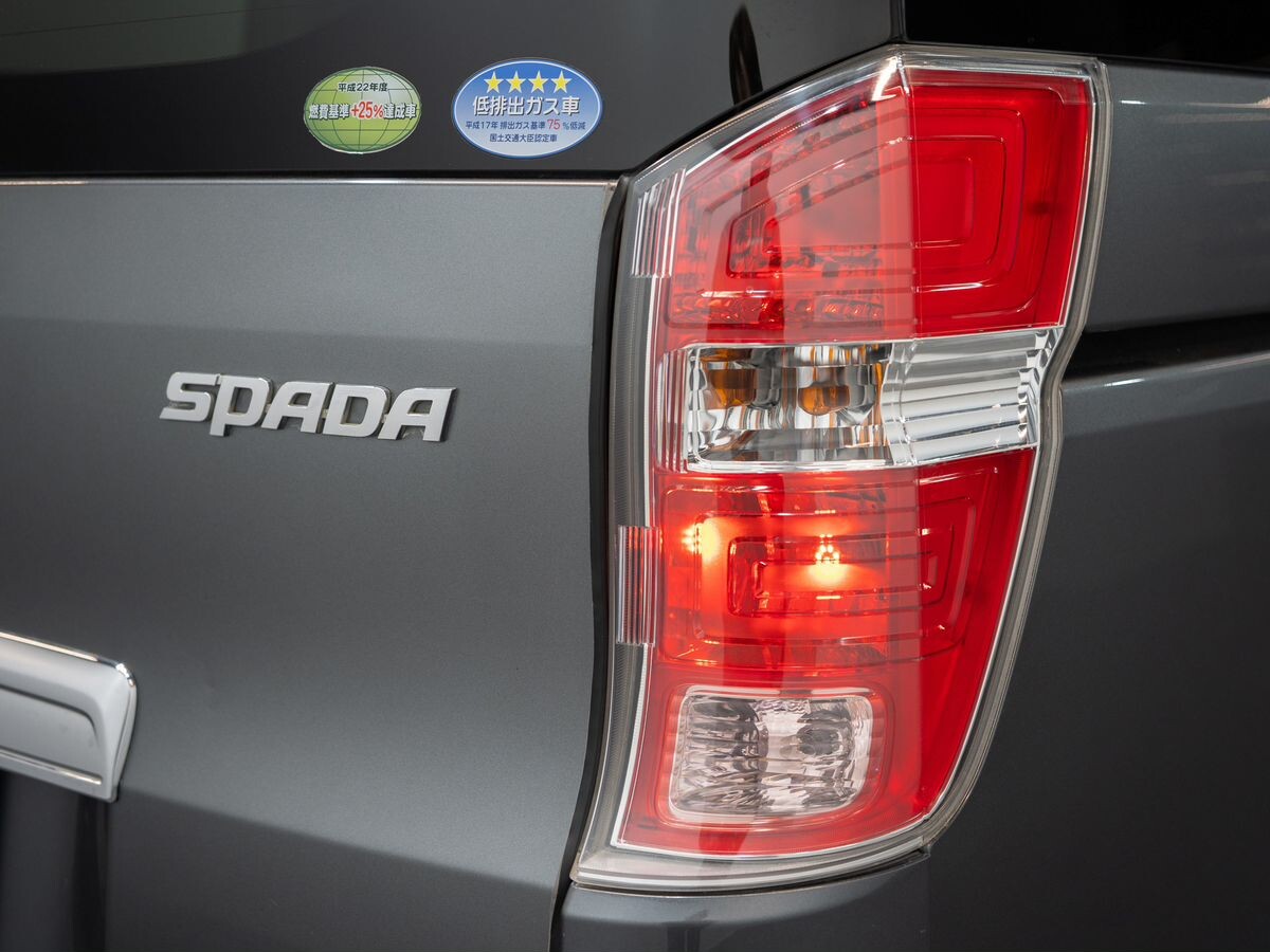 Honda Stepwgn 2010 - фото автомобиля