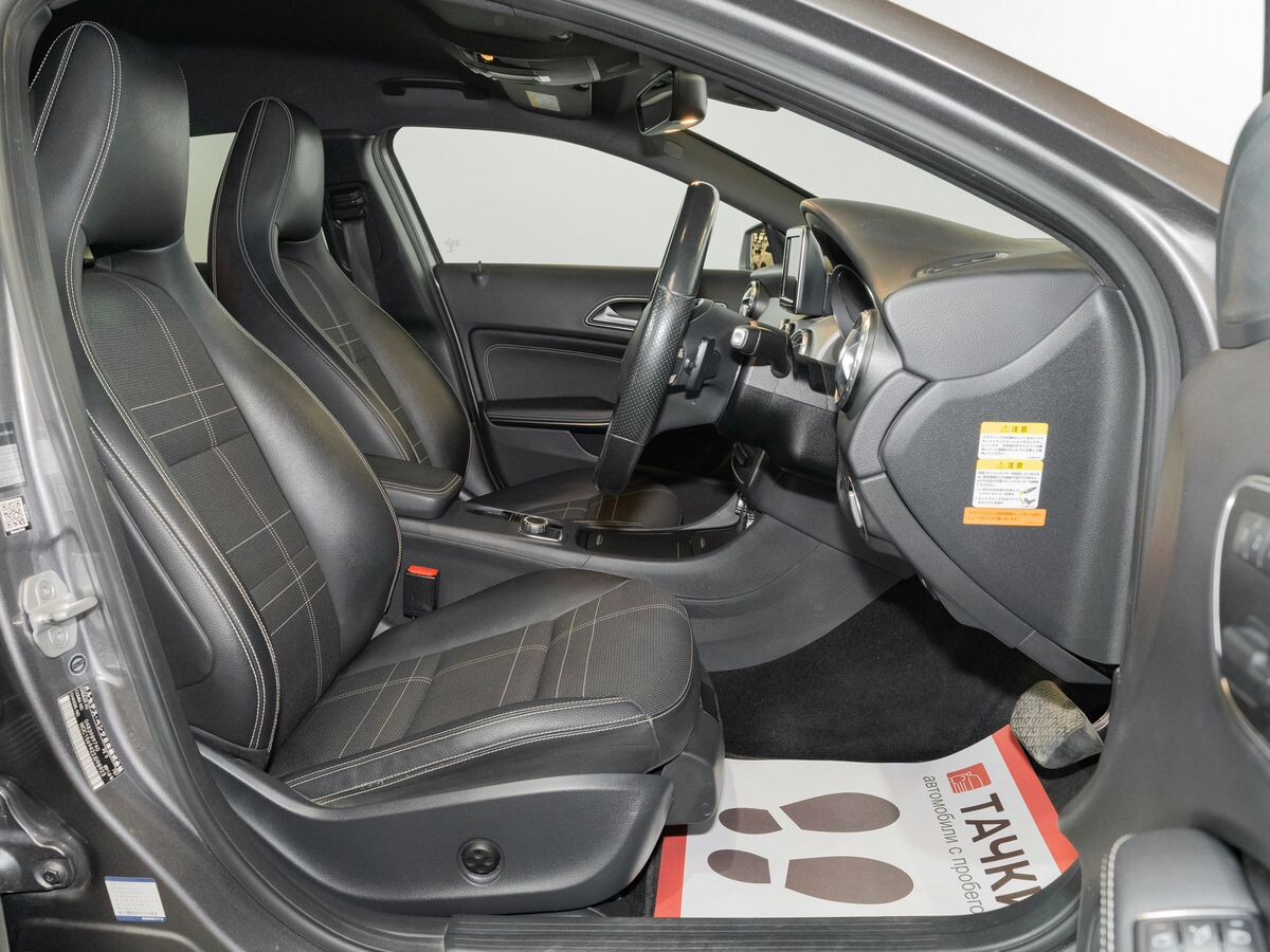 Mercedes-Benz GLA 2014 - фото автомобиля