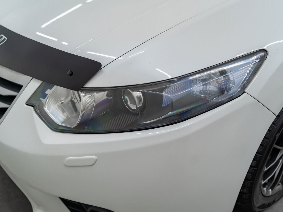 Honda Accord 2012 - фото автомобиля