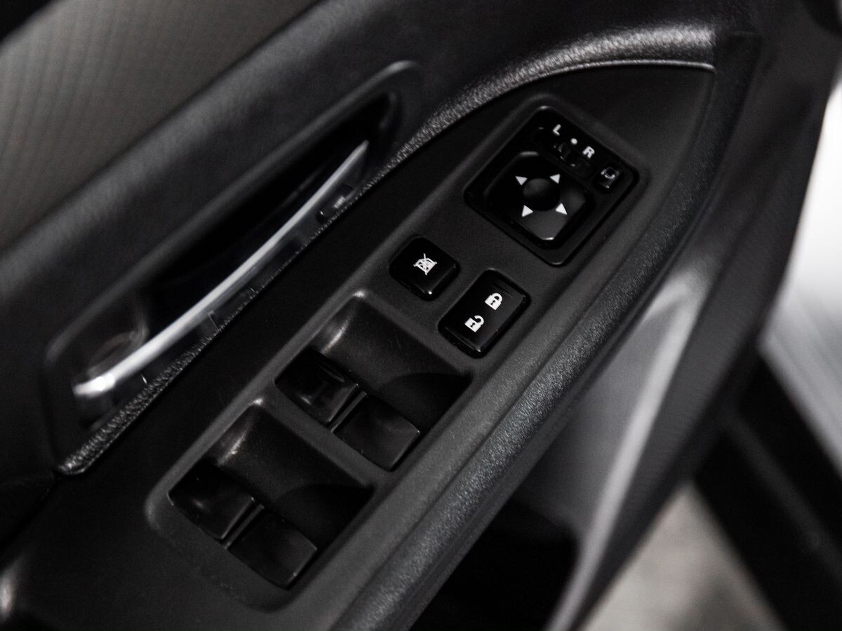 Mitsubishi Outlander 2012 - фото автомобиля