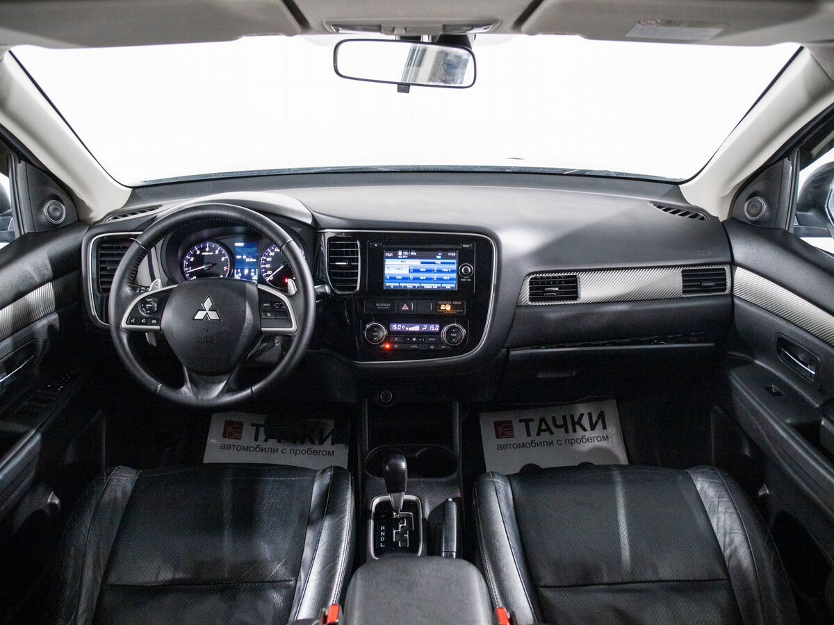 Mitsubishi Outlander 2012 - фото автомобиля